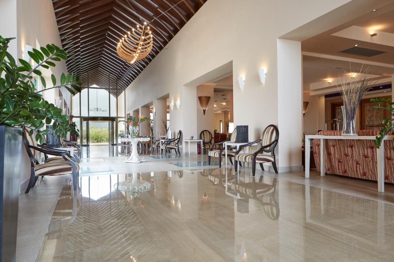Giannoulis - Cavo Spada Luxury Sports & Leisure Resort & Spa Kolimvárion Exterior foto